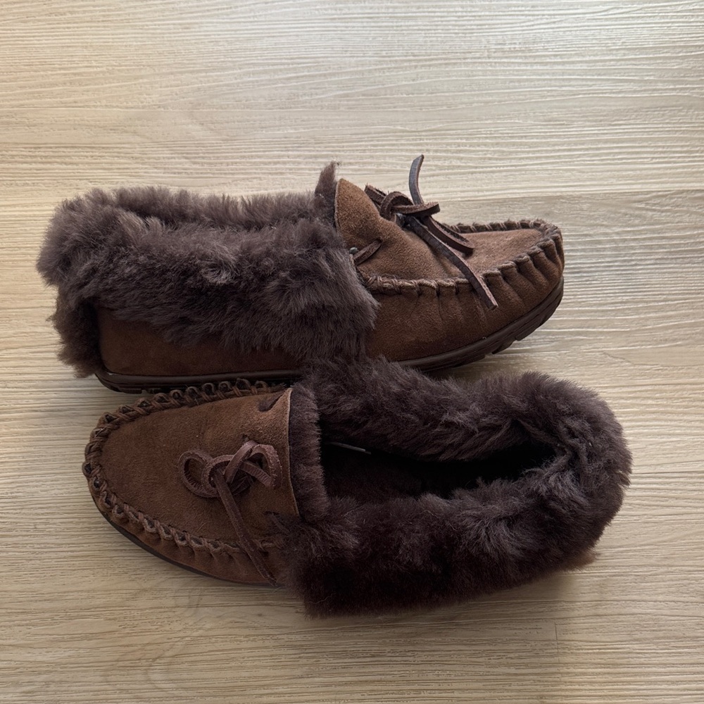 L. L. Bean Moccasin Slippers